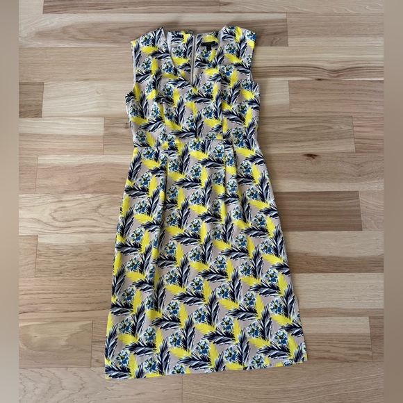J. Crew 100% Silk Spring Meadow Floral Dress Yellow size 10 - Picture 3 of 14